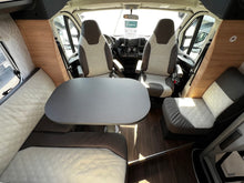 Lataa kuva Galleria-katseluun, Knaus Live Ti 650 MEG Platinum Selection
