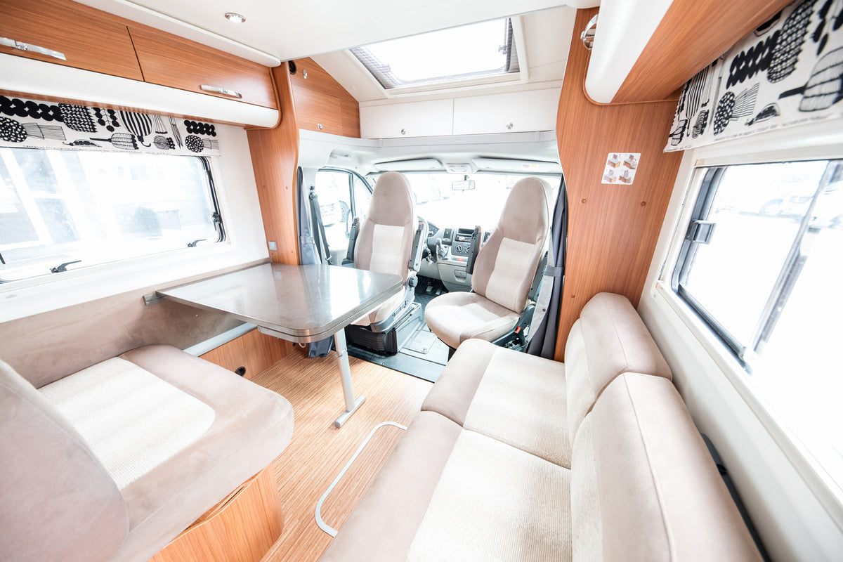 Adria Matrix M 680 SP