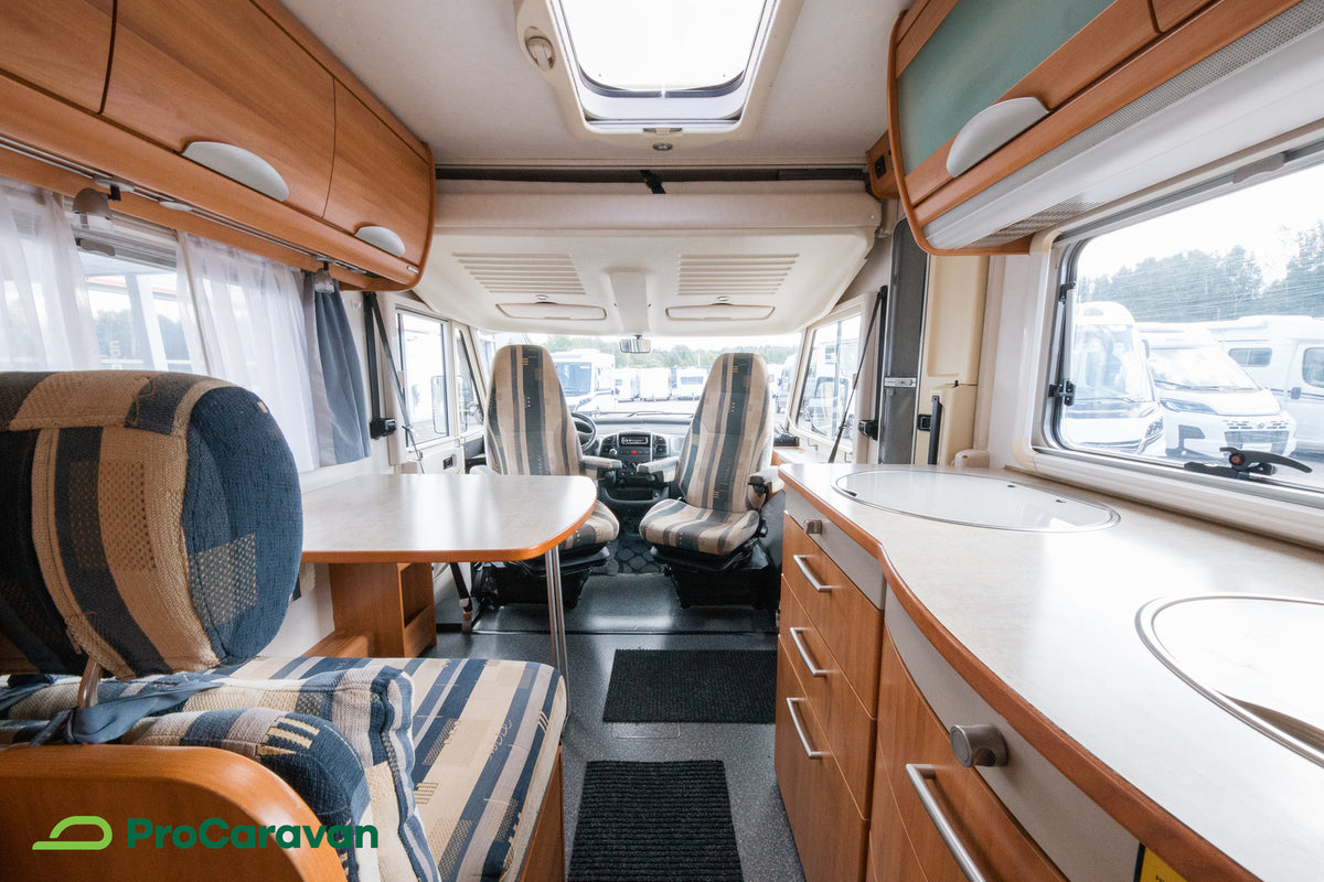 Hymer B524