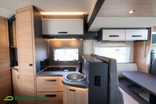 Lataa kuva Galleria-katseluun, Knaus Live Wave 650 MF
