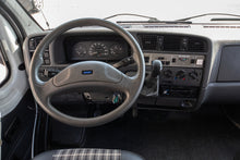 Lataa kuva Galleria-katseluun, Dethleffs A 5832
