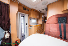 Ladda upp bild till gallerivisning, Kabe Travel Master WG
