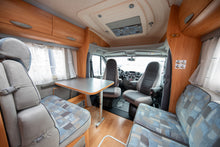 Lataa kuva Galleria-katseluun, Adria Coral Silver S 650SP
