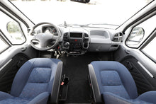 Lataa kuva Galleria-katseluun, Dethleffs Globebus T001
