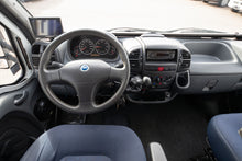 Lataa kuva Galleria-katseluun, Dethleffs T 5841
