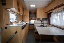 Lataa kuva Galleria-katseluun, Dethleffs A 5881 HG Advantage
