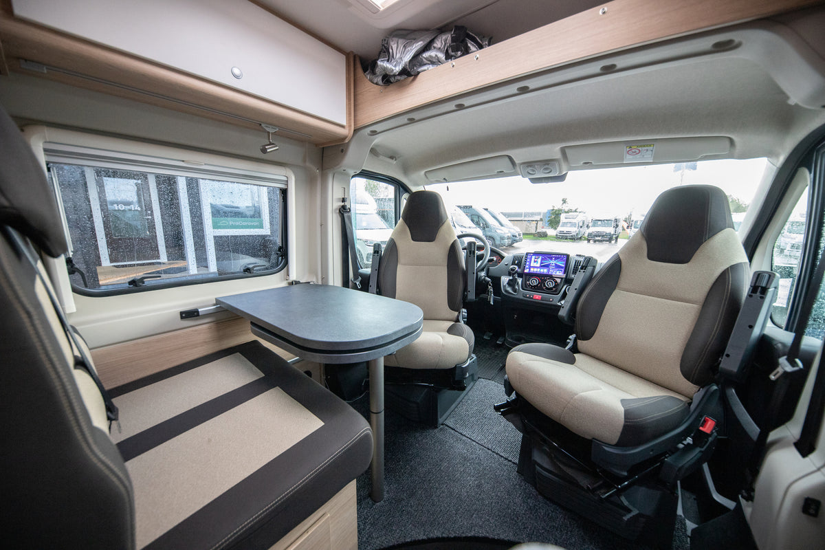 Roadcar R 600