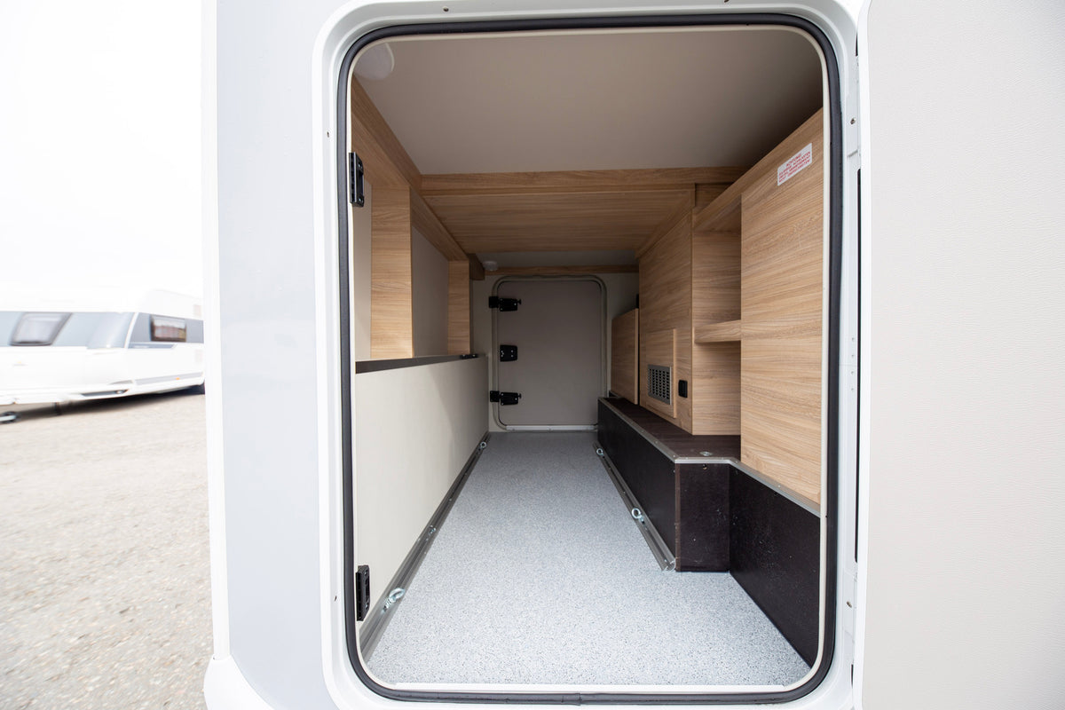 Knaus Van Ti Plus 650 MEG Platinum Selection.