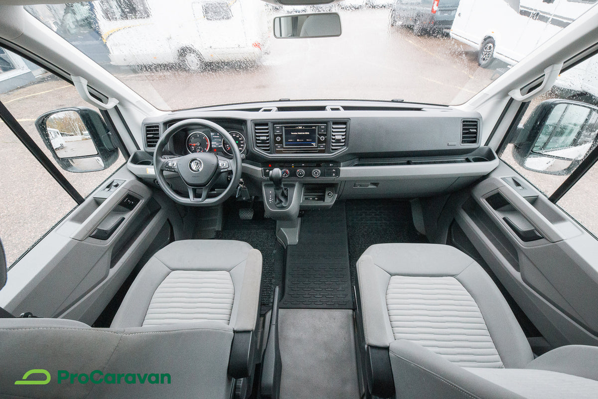 Volkswagen Grand California 680