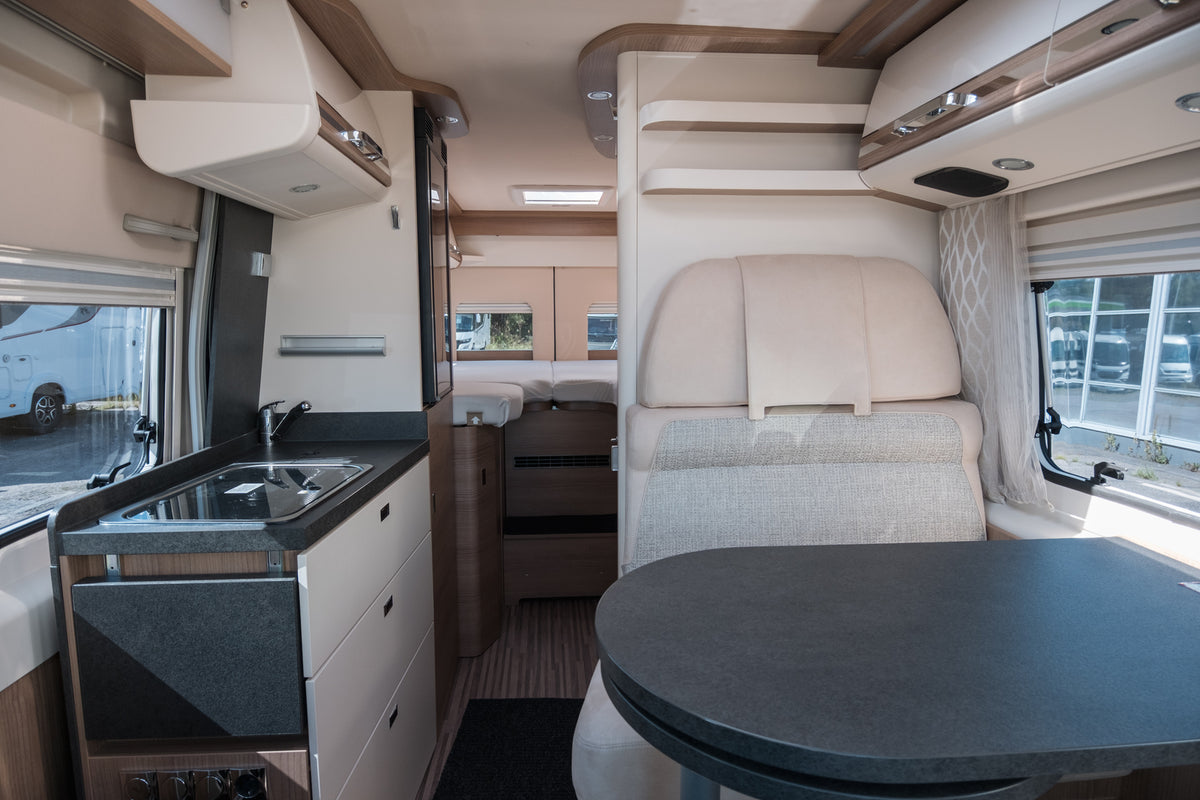 Carthago Malibu Van 640 LE Charming GT