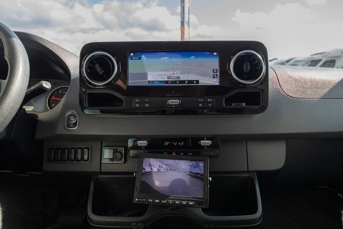 Hymer B 600