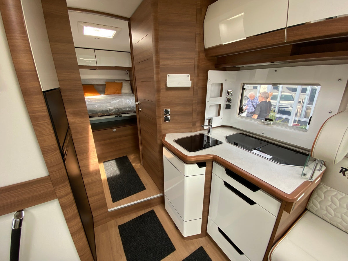 Rapido 696F R65 Edition