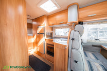 Lataa kuva Galleria-katseluun, Adria Coral S 680 SP
