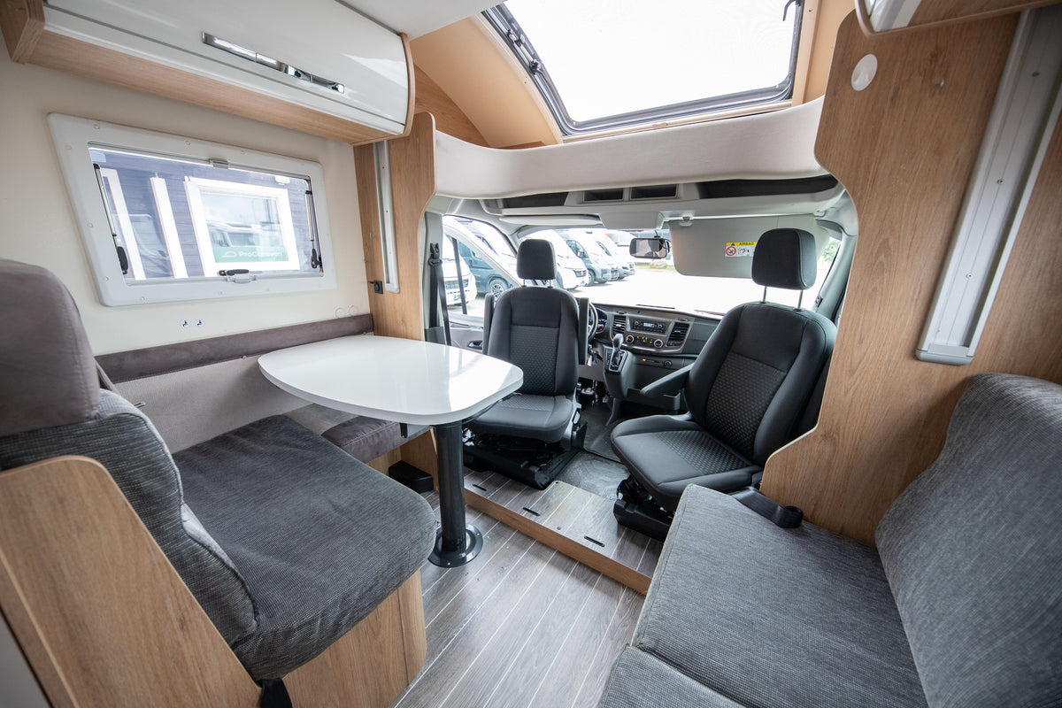 CI Elliot 82 XT