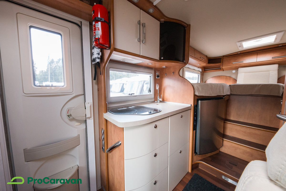 Carthago T 143 C-Tourer
