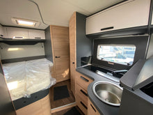 Lataa kuva Galleria-katseluun, Knaus Live Ti 650 MF Platinum Selection
