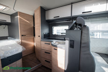 Lataa kuva Galleria-katseluun, Knaus Live Ti 650 MF Platinum Selection
