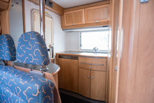 Ladda upp bild till gallerivisning, Hymer B 544
