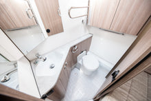 Ladda upp bild till gallerivisning, Kabe ROYAL
