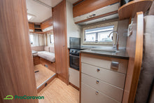 Lataa kuva Galleria-katseluun, Adria Coral S 670 SLL
