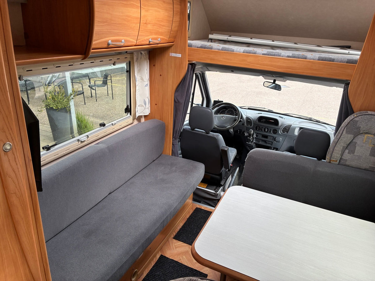 Adria Adriatik 690 DK
