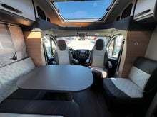 Lataa kuva Galleria-katseluun, Knaus Live Ti 650 MEG Platinum Selection
