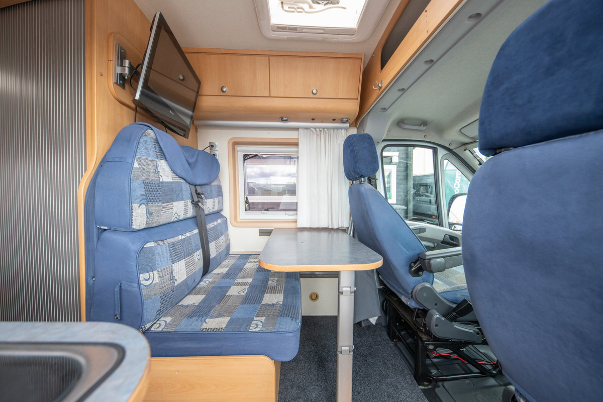 Adria Twin 600