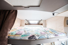 Lataa kuva Galleria-katseluun, Adria Matrix M 650 SF
