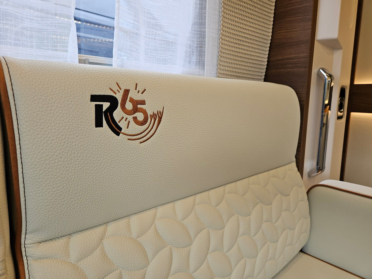 Rapido 696F R65 Edition