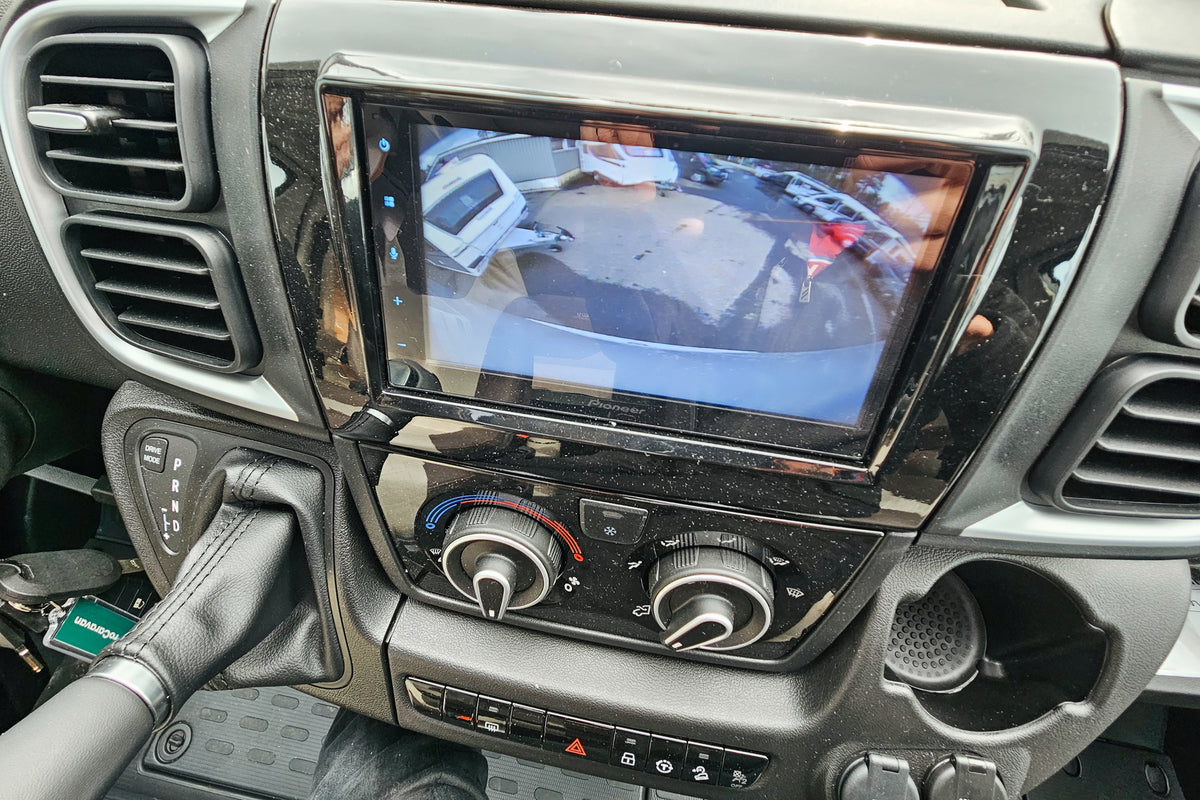Knaus Live Ti 650 MEG Platinum Selection