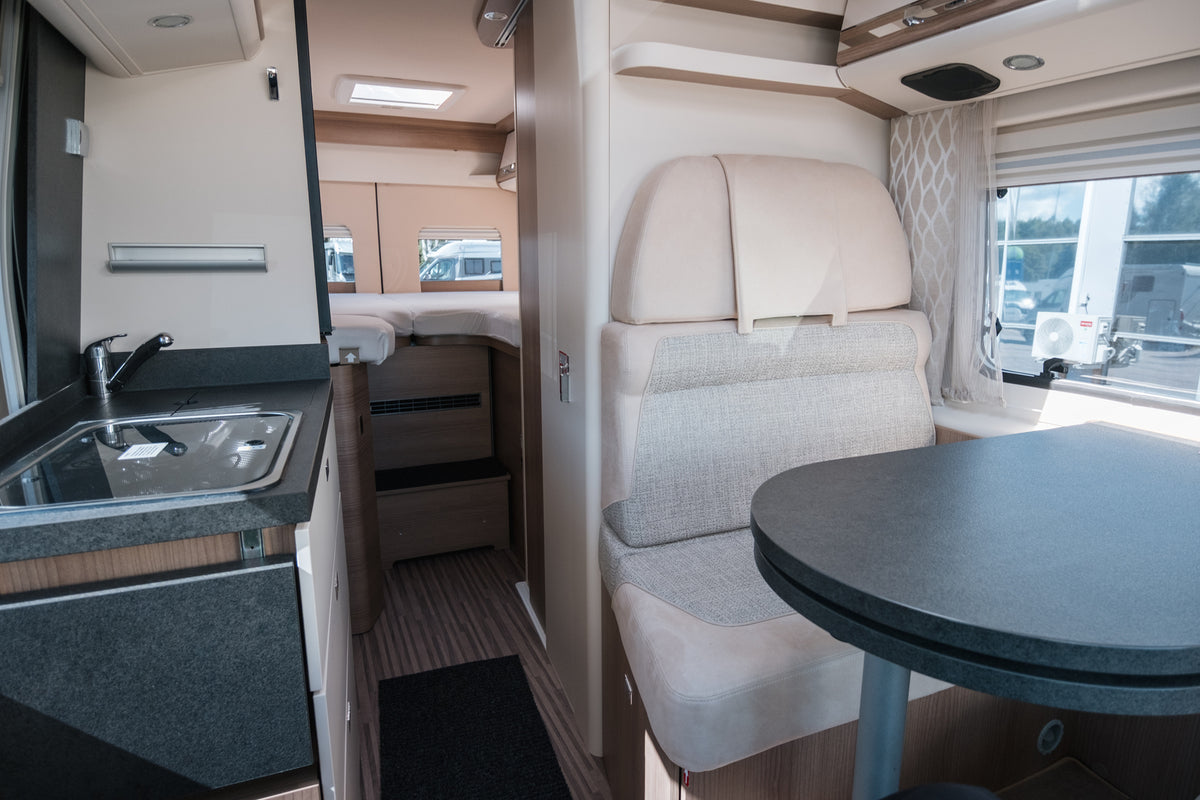 Carthago Malibu Van 640 LE Charming GT