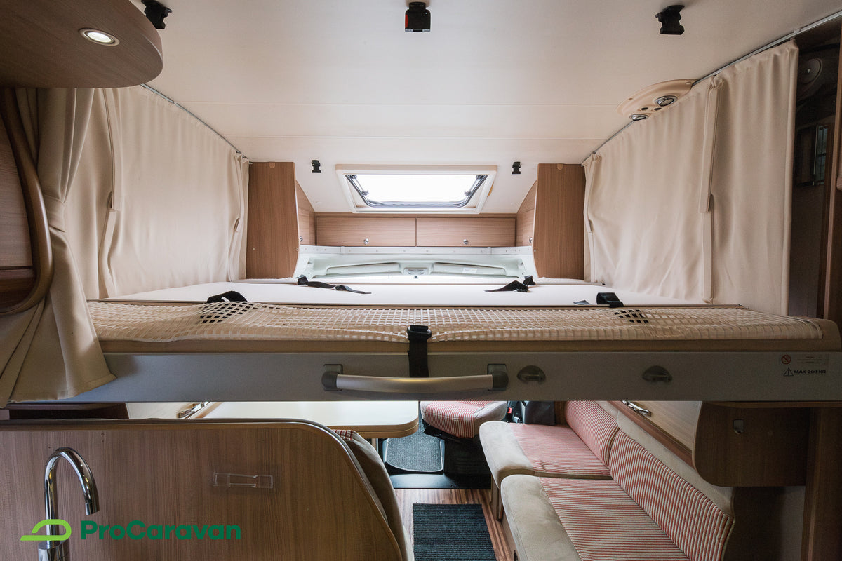 Adria Matrix Axess M 680 SP