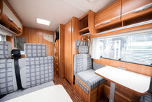Lataa kuva Galleria-katseluun, Hymer A C682 CL
