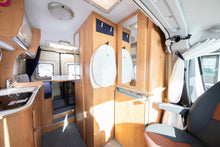 Ladda upp bild till gallerivisning, Karmann Mobil Davis 540 HS

