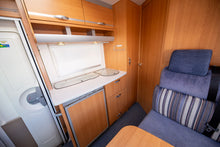 Lataa kuva Galleria-katseluun, Knaus Sport Traveller 500

