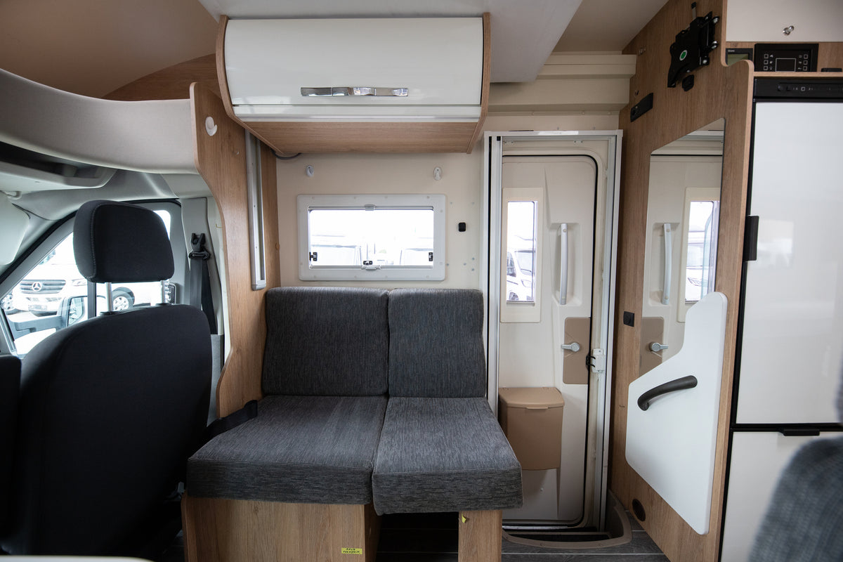 CI Elliot 82 XT