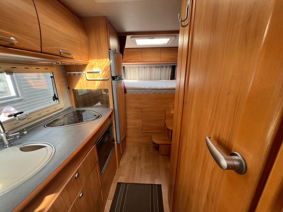 Adria S687 SP Izola