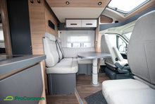 Ladda upp bild till gallerivisning, Knaus Live Wave 650 MEG Platinum Selection
