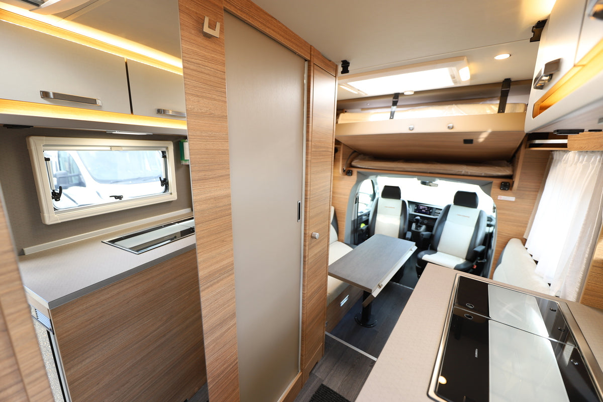 Weinsberg X-Cursion Van 500 LT Edition [PEPPER]