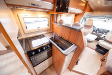 Lataa kuva Galleria-katseluun, Adria Coral S 670 SLT
