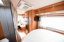 Ladda upp bild till gallerivisning, HYMER B 575
