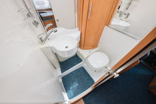 Ladda upp bild till gallerivisning, HYMER T 522CL
