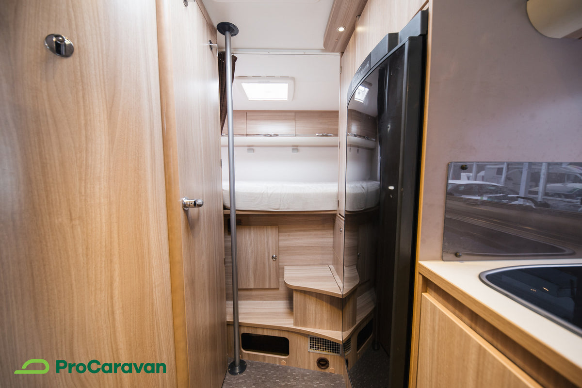 Adria Matrix Axess M 680 SP