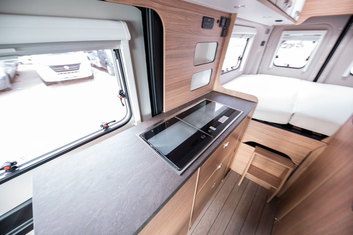 WEINSBERG CARABUS FORD 600 MQ TULOSSA