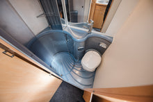Ladda upp bild till gallerivisning, EURA MOBIL P 660 HB
