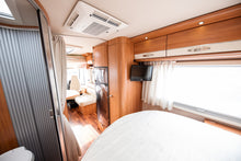 Ladda upp bild till gallerivisning, Hymer B 575
