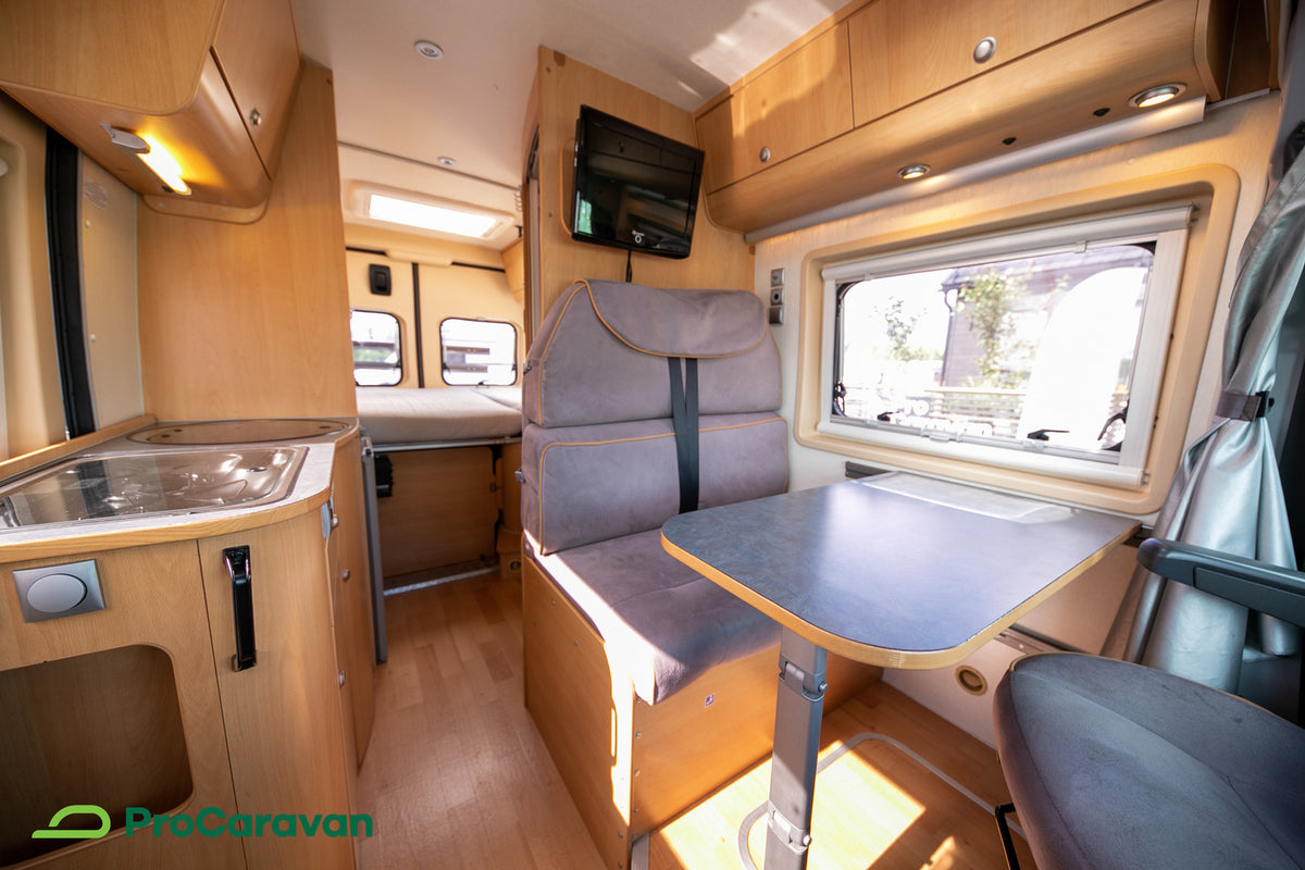 ADRIA 600