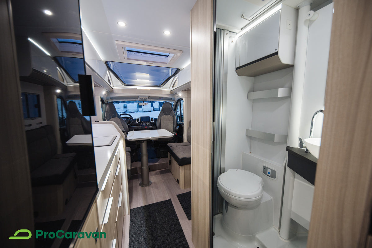 Adria Compact DL Supreme