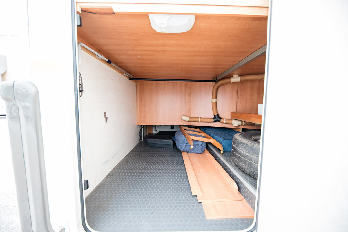 EURA MOBIL Contura 702