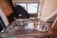 Ladda upp bild till gallerivisning, Knaus Sky Ti 550MF Scandinavian Selection
